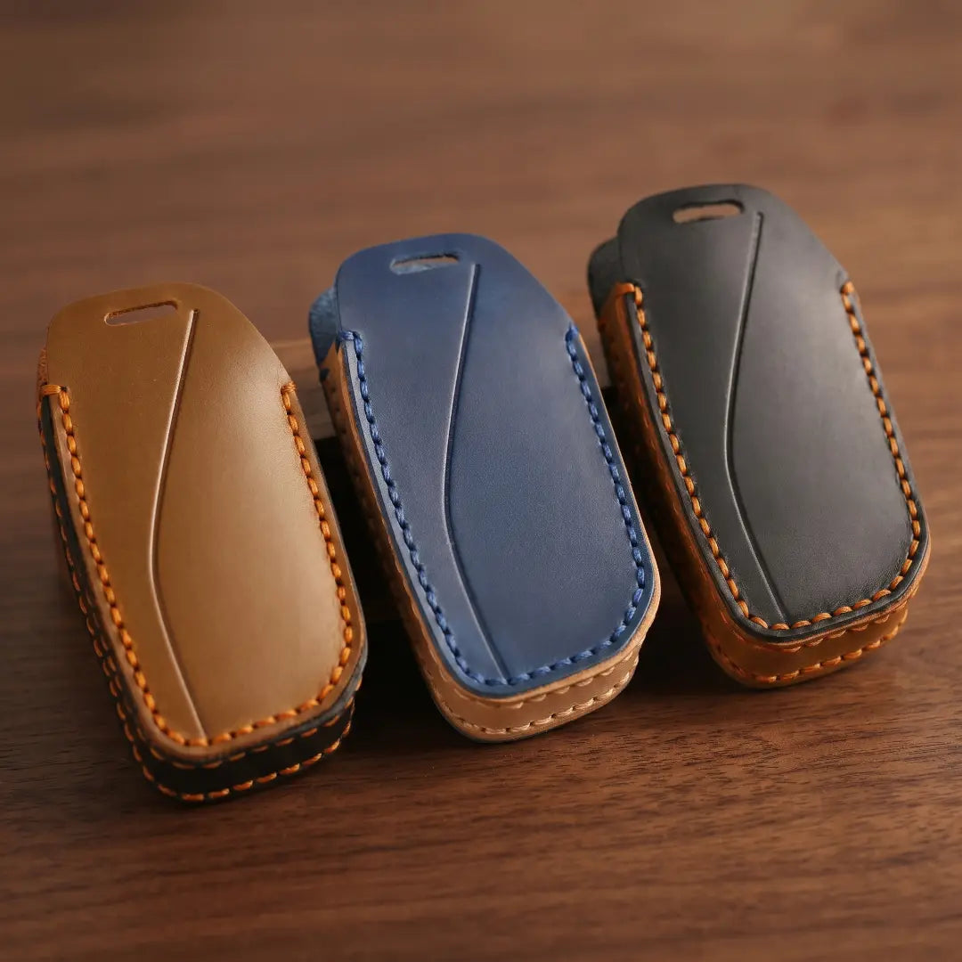 BMW Hand-Crafted Leather Key Fob Cover – Side-Button Wedge