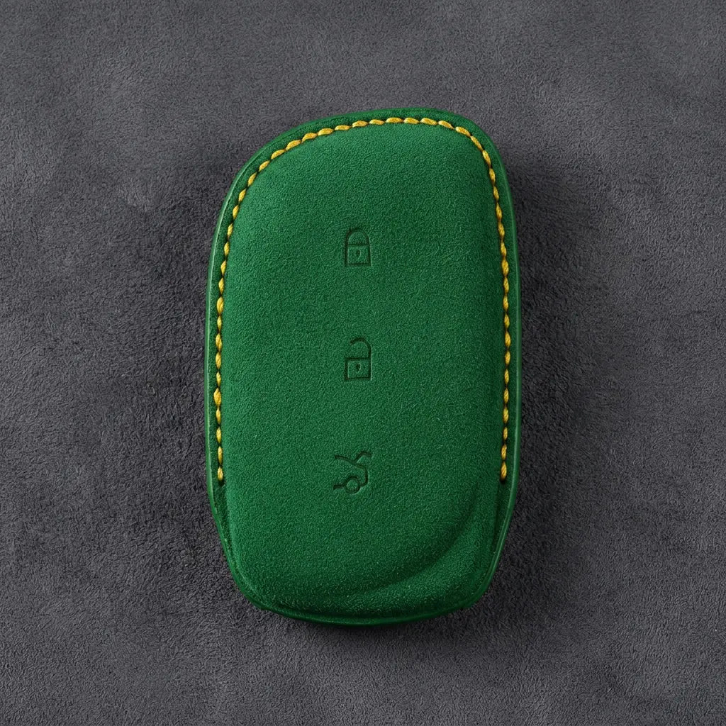 Lynk & Co Hand-Stitched Alcantara Key Fob Cover – Curved 3-Button